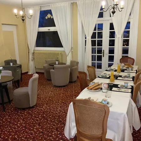 Les 3 Rois By Yy Hotel