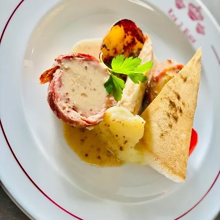 호텔 Les 3 Rois By Yy Villers-Bocage (Calvados)