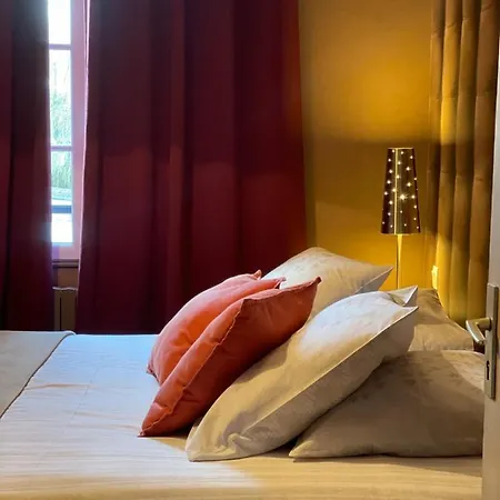 Les 3 Rois By Yy 호텔 Villers-Bocage (Calvados)