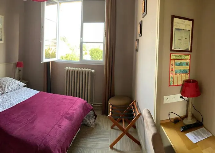 Les 3 Rois By Yy Hotel Villers-Bocage (Calvados)