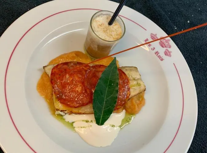 Les 3 Rois By Yy 2* Villers-Bocage (Calvados)