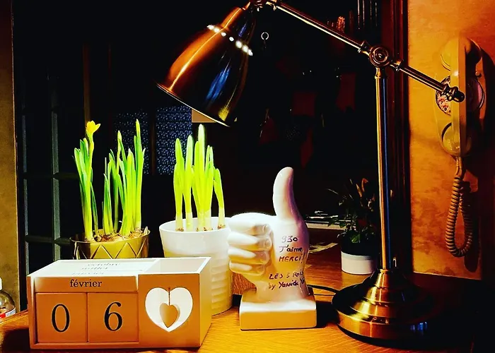 Hotel Les 3 Rois By Yy Villers-Bocage (Calvados)